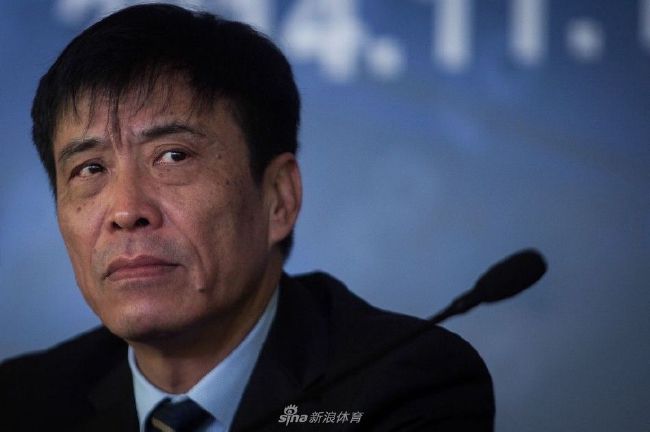 表白独自一人是女儿的朋友